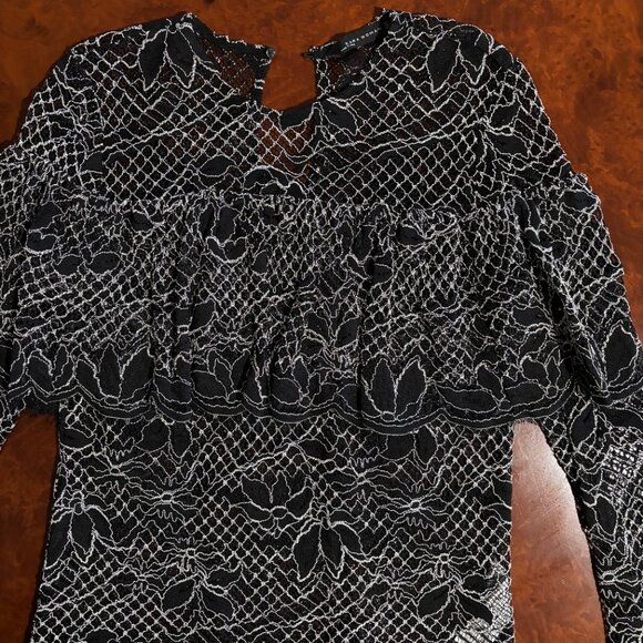 Vintage Zara Black & white Lace top - Picture 7 of 7